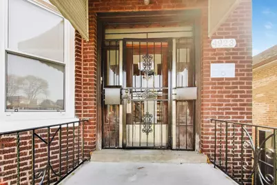 4923 W Concord Place, Chicago, IL 60639 - Photo 4