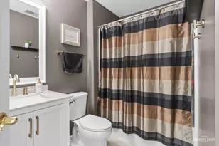 182 Brompton Ln, Sugar Grove, IL 60554 - Photo 12