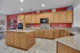 13776 Fieldstone Dr, Huntley, IL 60142 - Photo 12