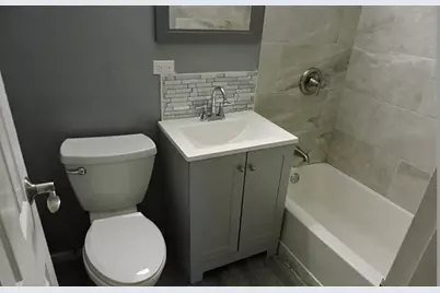 15403 Dorchester Avenue, Dolton, IL 60419 - Photo 6