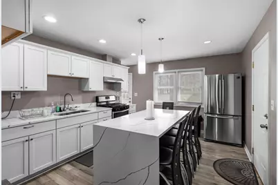 3009 Pleasant View Avenue, Rockford, IL 61108 - Photo 4