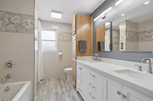 6922 Sierra Dr, Darien, IL 60561 - Photo 10