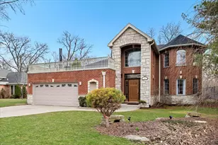 320 Beverly Dr, Wilmette, IL 60091 - Photo 1