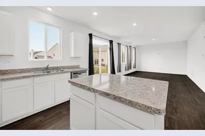 2155 Greenview Drive, Woodstock, IL 60098 - Photo 14