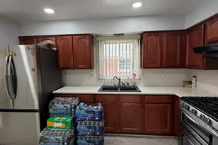 1643 Sycamore St, Des Plaines, IL 60018 - Photo 6