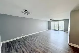 5200 Oakton St, Skokie, IL 60077 - Photo 6