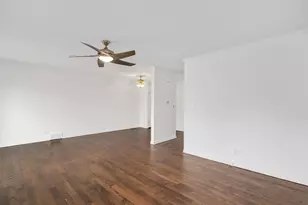 285 E 1st St, Elmhurst, IL 60126 - Photo 4