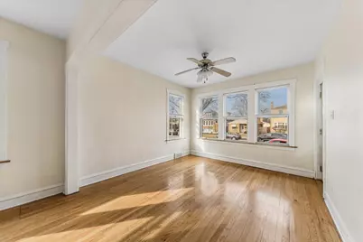 2817 Wenonah Avenue, Berwyn, IL 60402 - Photo 2