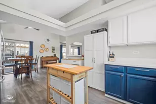 2813 Twin Falls Dr, Plainfield, IL 60586 - Photo 6