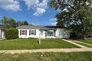 629 Belmont Dr, Romeoville, IL 60446 - Photo 1