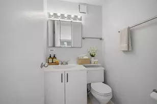 840 Michigan Ave, Evanston, IL 60202 - Photo 10