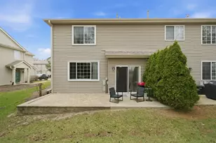 2021 Cypress Ct, Glendale Heights, IL 60139 - Photo 20