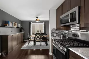 185 Harding Dr, Glendale Heights, IL 60139 - Photo 6