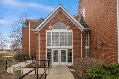 115 Hunt Club Drive #114N, Saint Charles, IL 60174 - Photo 1