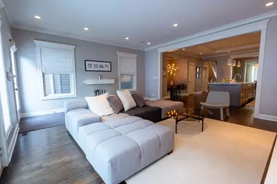 1833 W Cuyler Avenue, Chicago, IL 60613 - Photo 26