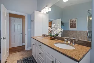 5036 N Lockwood Ave, Chicago, IL 60630 - Photo 18