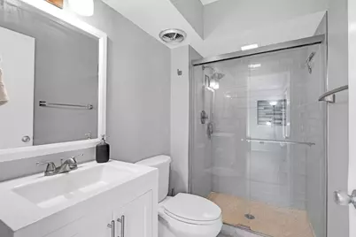 659 S Des Plaines River Road #2A, Des Plaines, IL 60016 - Photo 8