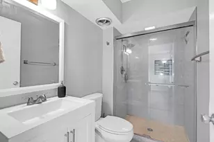 659 S Des Plaines River Rd, Des Plaines, IL 60016 - Photo 8