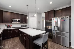 7801 Jewelflower Ct, Joliet, IL 60431 - Photo 6