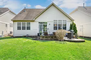 1660 Briarheath Dr, Aurora, IL 60505 - Photo 24