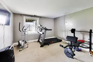 924 Glen Oak Dr, Sleepy Hollow, IL 60118 - Photo 40