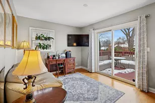 420 Radcliffe Ave, Des Plaines, IL 60016 - Photo 10