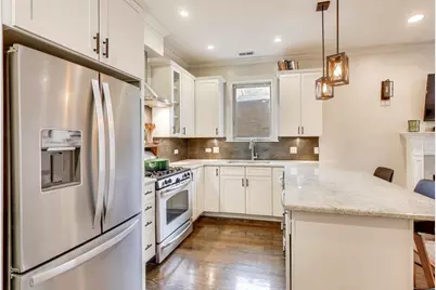 857 N Hermitage Avenue #2, Chicago, IL 60622 - Photo 8