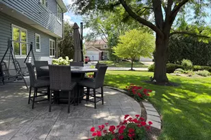 1641 Lois Ann Ln, Naperville, IL 60563 - Photo 54