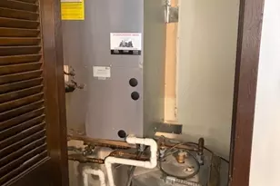 7006 W 98th St, Chicago Ridge, IL 60415 - Photo 16