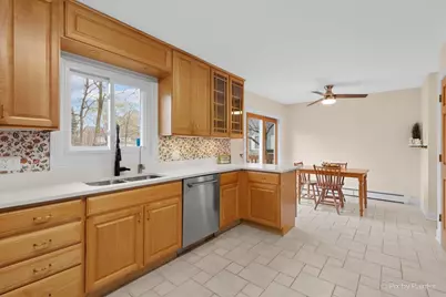 557 Ingalton Avenue, West Chicago, IL 60185 - Photo 10