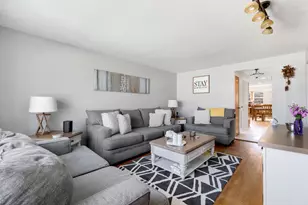 [Address not provided], La Grange Park, IL 60526 - Photo 4