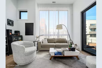 1537 W Pearson Street #2, Chicago, IL 60642 - Photo 10