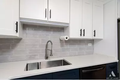 18 E Old Willow Road #205N, Prospect Heights, IL 60070 - Photo 8