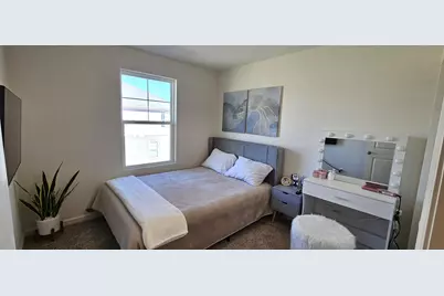 2227 Glacier Street, Mundelein, IL 60060 - Photo 22