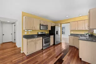 1797 Copperfield Ln, Crystal Lake, IL 60014 - Photo 12