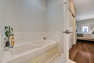 210 N Cass Ave, Westmont, IL 60559 - Photo 24