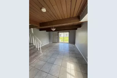 420 Meadowgreen Lane #420, Round Lake Beach, IL 60073 - Photo 6