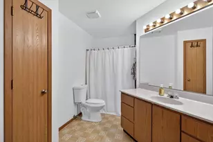 7606 W Saint Francis Rd, Frankfort, IL 60423 - Photo 16