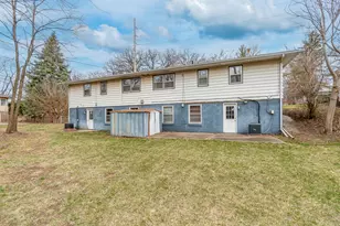 2612 24th Ave, Rock Island, IL 61201 - Photo 4