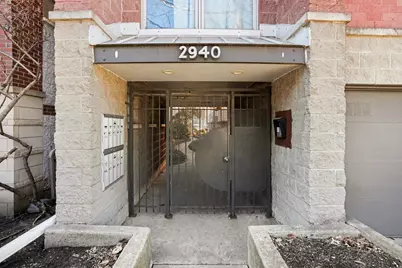 2940 N Lakewood Avenue #7, Chicago, IL 60657 - Photo 2