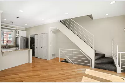 2940 N Lakewood Avenue #7, Chicago, IL 60657 - Photo 12