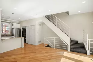 2940 N Lakewood Ave, Chicago, IL 60657 - Photo 12