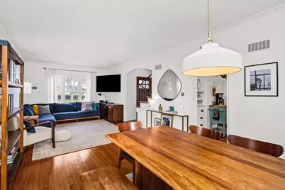 1019 Division Street, Oak Park, IL 60302 - Photo 2