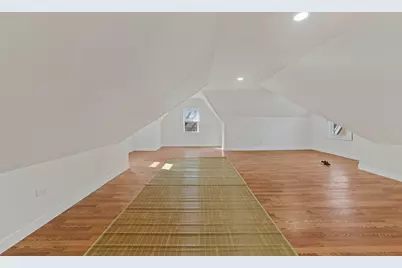 5806 W Wilson Avenue, Chicago, IL 60630 - Photo 12