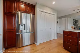 3432 Drover Ln, Darien, IL 60561 - Photo 4