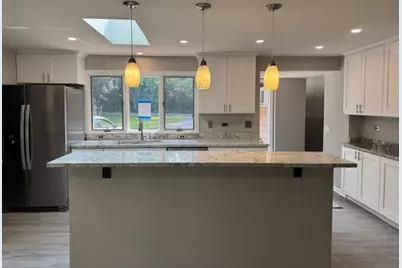 28450 N Shagbark Lane, Libertyville, IL 60048 - Photo 8