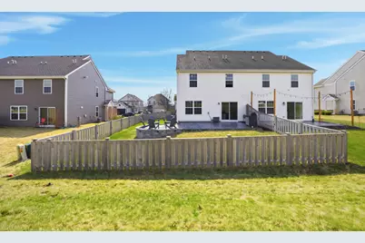 7625 Stonecrop Lane, Joliet, IL 60431 - Photo 4