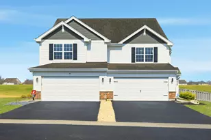 7625 Stonecrop Ln, Joliet, IL 60431 - Photo 2