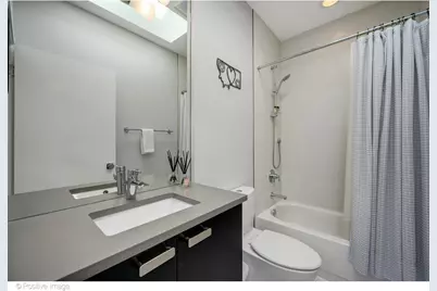 1320 N Moorman Street, Chicago, IL 60622 - Photo 20