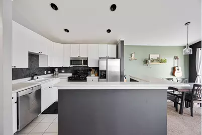 1002 Castleshire Drive, Woodstock, IL 60098 - Photo 12